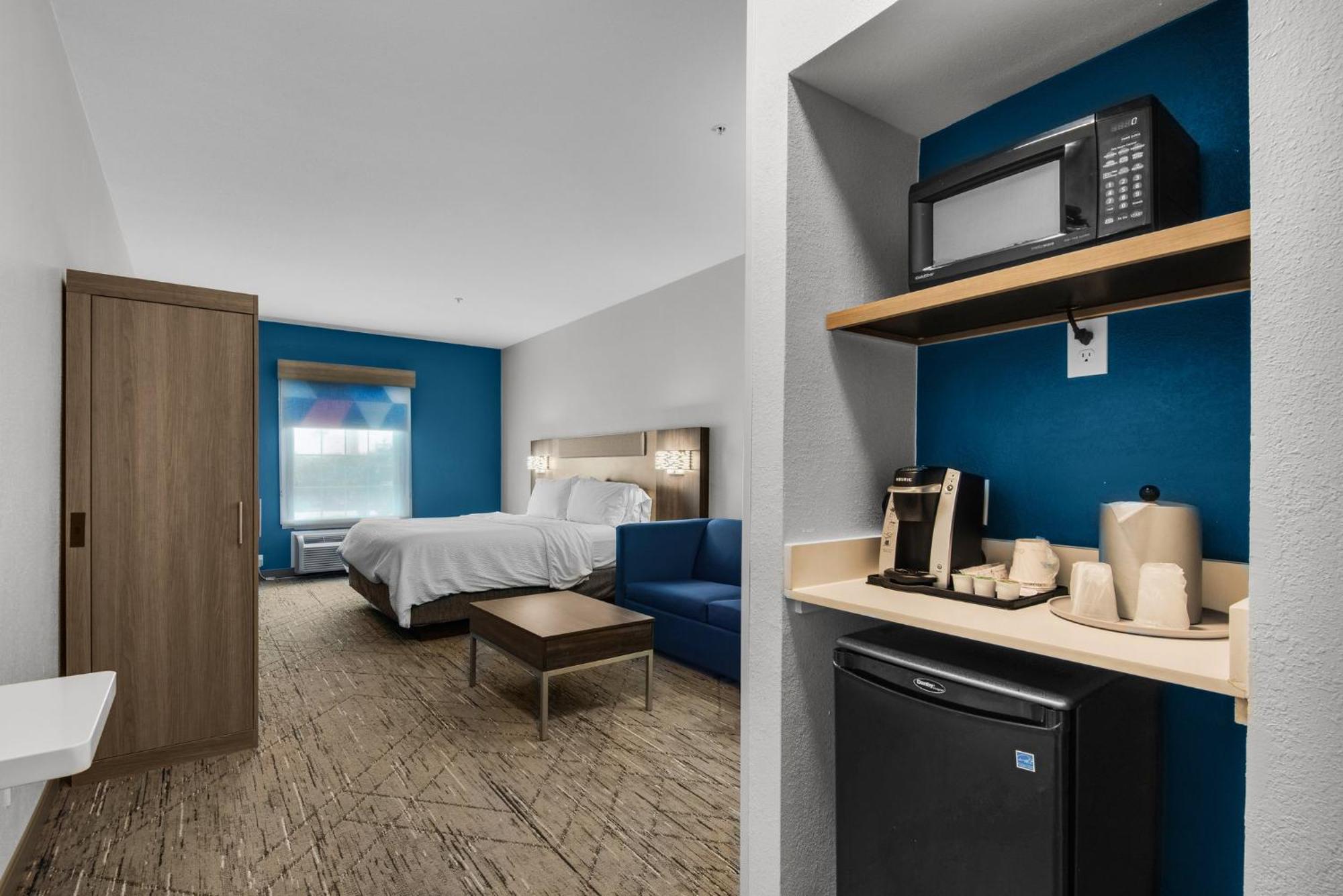 Hotel Holiday Express E - Commons Mall Area By Ihg 2*